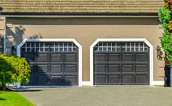 United Garage Doors Phoenix, AZ 602-734-9558 United Garage Doors Phoenix, AZ 602-734-9558